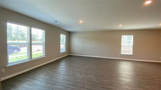 382 Grey Falcon Avenue, Braselton, GA 30517