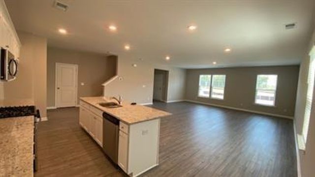 382 Grey Falcon Avenue, Braselton, GA 30517