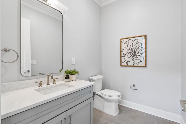 368 Broad Street, Charleston, SC 29401