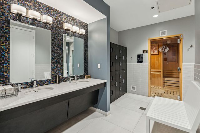 368 Broad Street, Charleston, SC 29401