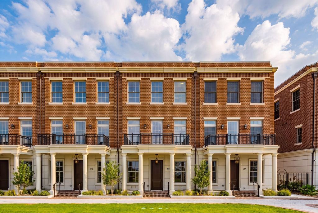 368 Broad Street, Charleston, SC 29401