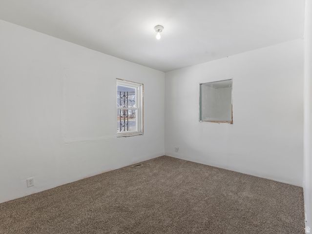 206 E 100 N, Clearfield, UT 84015