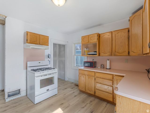 206 E 100 N, Clearfield, UT 84015