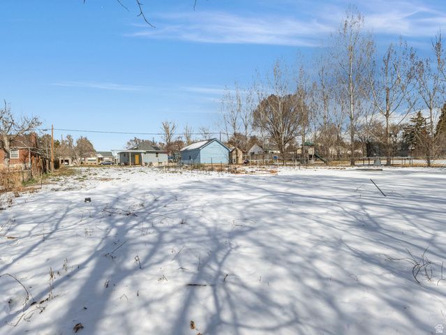 206 E 100 N, Clearfield, UT 84015