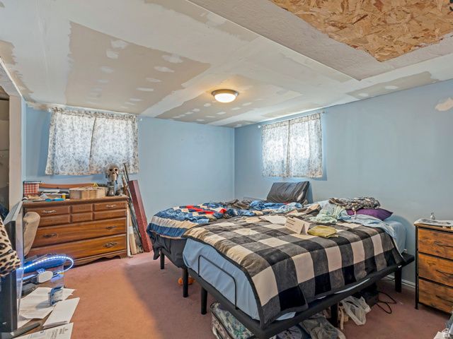 206 E 100 N, Clearfield, UT 84015