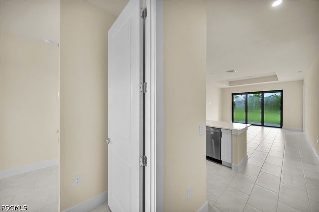 2102 Andalusia BLVD, Cape Coral, FL 33909