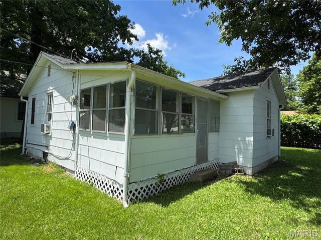 228 Pine Street, Sullivan, MO 63080