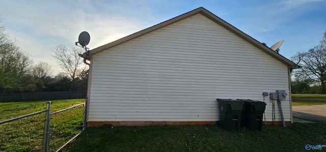 534 Henry Taylor Road, New Market, AL 35761