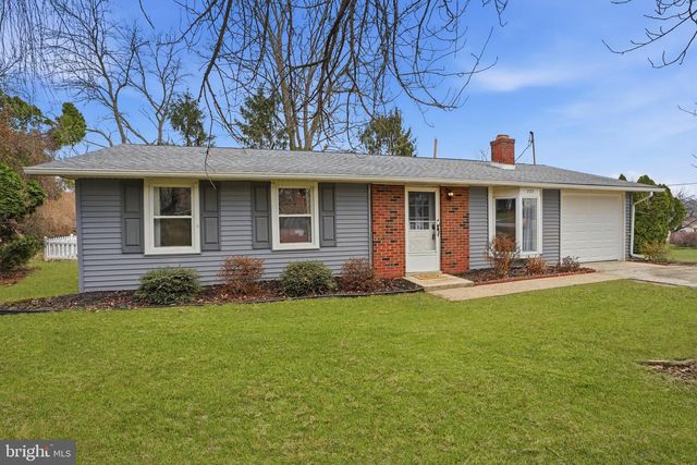 727 HIGHLAND AVE, Kutztown, PA 19530