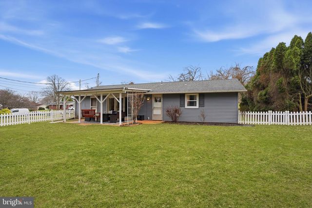 727 HIGHLAND AVE, Kutztown, PA 19530