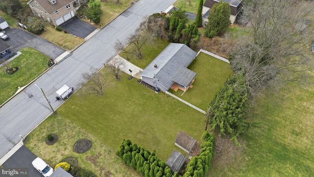 727 HIGHLAND AVE, Kutztown, PA 19530