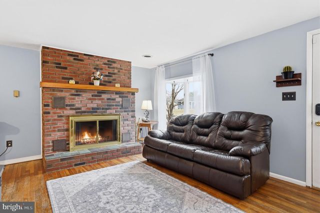 727 HIGHLAND AVE, Kutztown, PA 19530