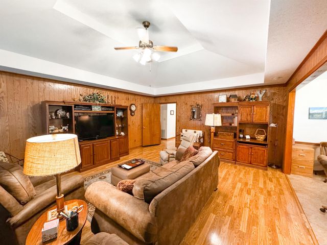 305 Live Oak, Searcy, AR 72143
