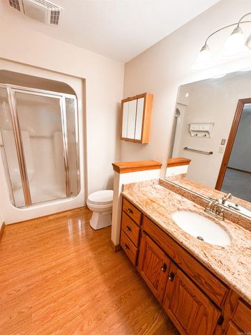 305 Live Oak, Searcy, AR 72143