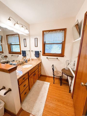 305 Live Oak, Searcy, AR 72143