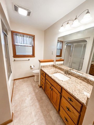 305 Live Oak, Searcy, AR 72143