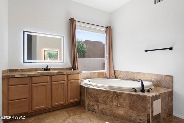 11318 E White Feather Lane, Scottsdale, AZ 85262