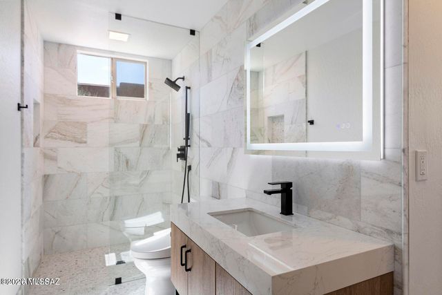 11318 E White Feather Lane, Scottsdale, AZ 85262