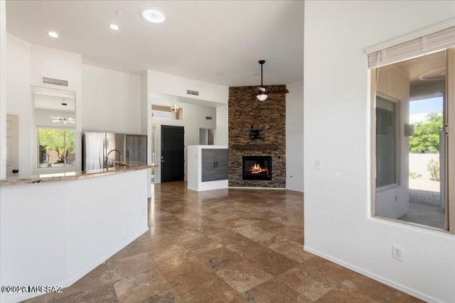 11318 E White Feather Lane, Scottsdale, AZ 85262