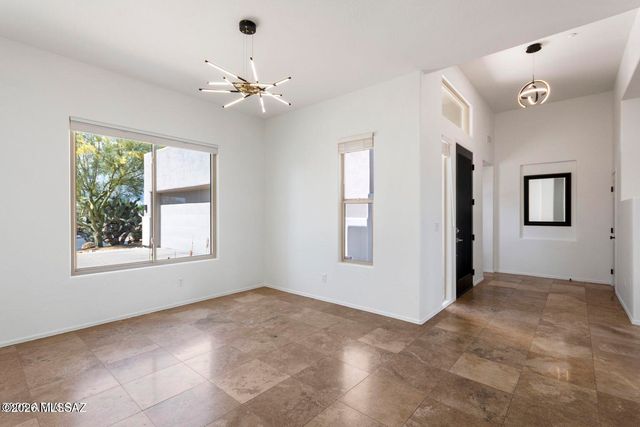 11318 E White Feather Lane, Scottsdale, AZ 85262