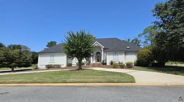 126 Heather Glen Boulevard, Kathleen, GA 31047