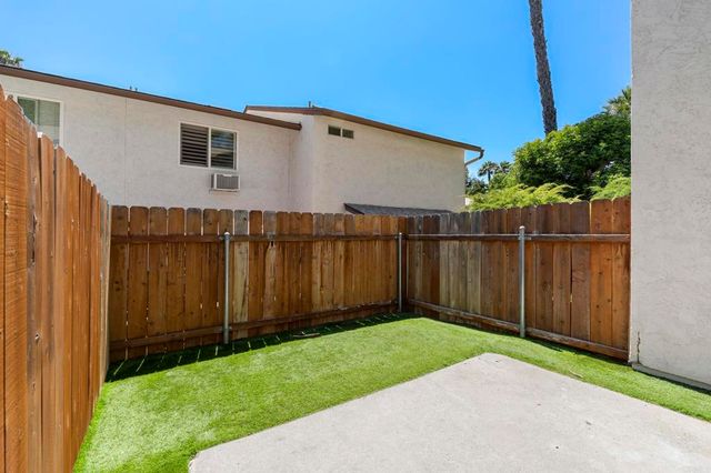 6680 Bell Bluff Avenue, San Diego, CA 92119