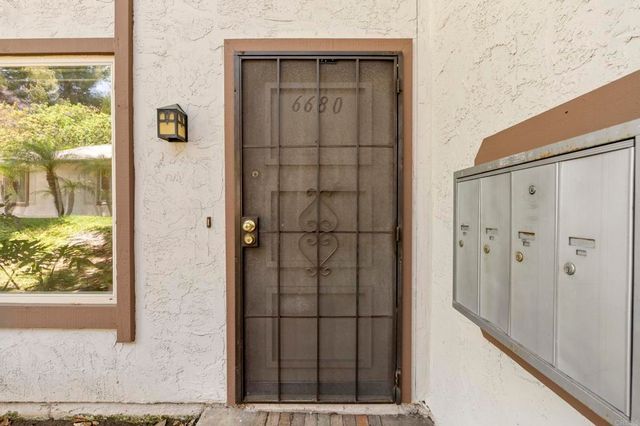 6680 Bell Bluff Avenue, San Diego, CA 92119