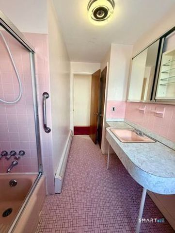 282 Horace Street, Bridgeport, CT 06610