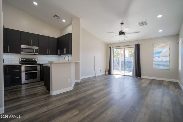 17207 W DURANGO Street, Goodyear, AZ 85338