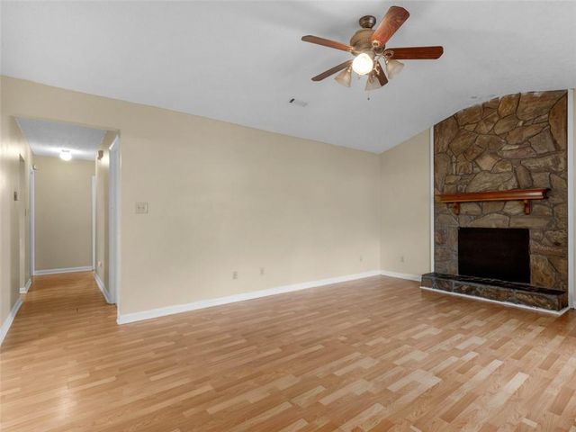 95 Rosewood Drive, Mcdonough, GA 30253