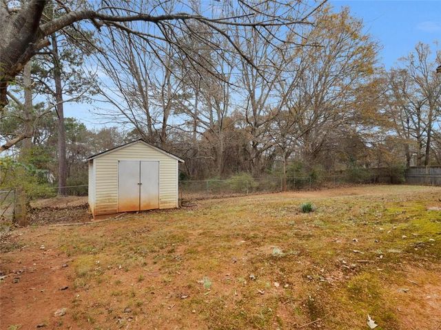 95 Rosewood Drive, Mcdonough, GA 30253