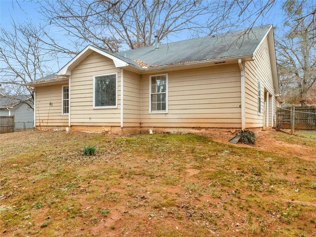 95 Rosewood Drive, Mcdonough, GA 30253