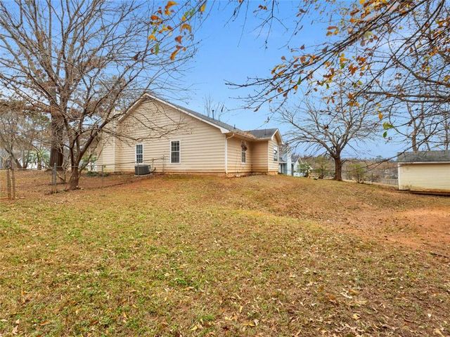 95 Rosewood Drive, Mcdonough, GA 30253