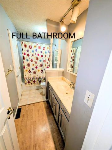 300 SW Palo Drive, Blue Springs, MO 64014