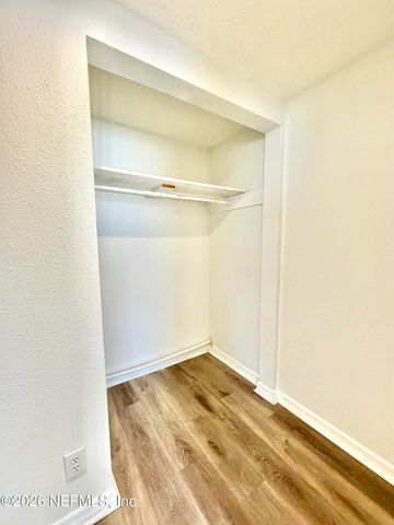 8264 DEVOE Street, Jacksonville, FL 32220