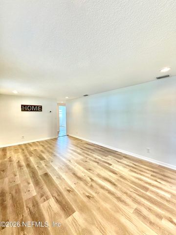 8264 DEVOE Street, Jacksonville, FL 32220