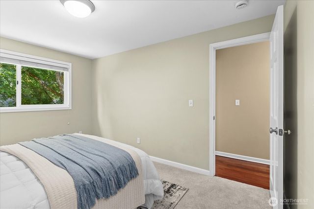 3205 NE 204th Street, Lake Forest Park, WA 98155