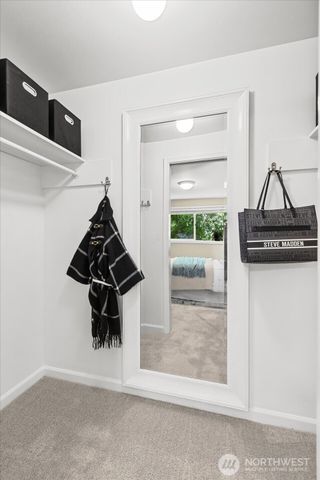 3205 NE 204th Street, Lake Forest Park, WA 98155