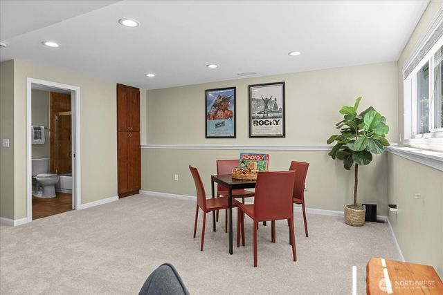 3205 NE 204th Street, Lake Forest Park, WA 98155