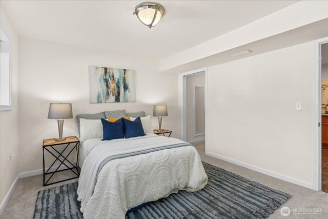 3205 NE 204th Street, Lake Forest Park, WA 98155