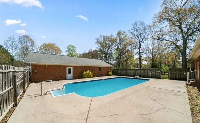 22 Wet Oak Drive, Rome, GA 30165