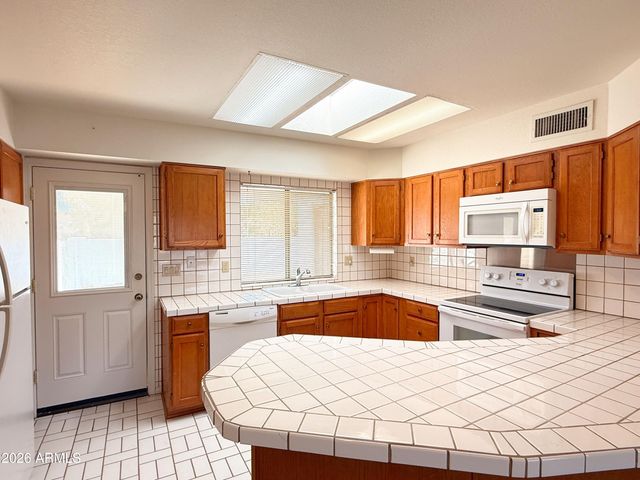15076 N Escondido Drive A, Fountain Hills, AZ 85268