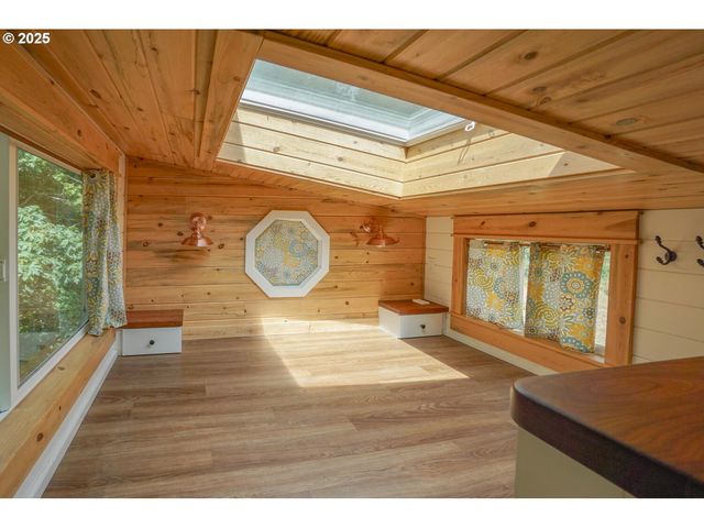 1922 DUNCAN CREEK Rd, Stevenson, WA 98648