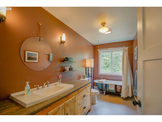 1922 DUNCAN CREEK Rd, Stevenson, WA 98648