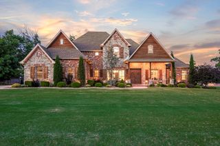 1322 Royal Avenue, Centerton, AR 72719
