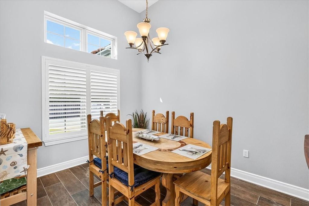 415 Porpoise Dr, Aransas Pass, TX 78336 — photo 4