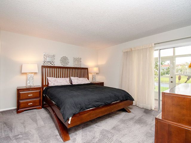 66 Woodland Drive 106, Vero Beach, FL 32962