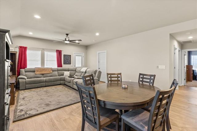 4100 Moonlight Road, Mustang, OK 73064