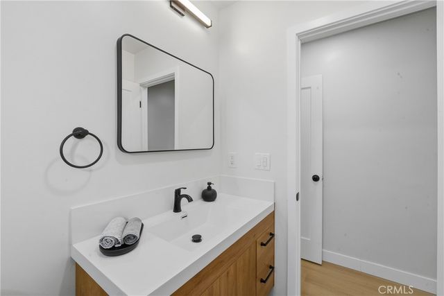 5814 Arlington, Los Angeles, CA 90043