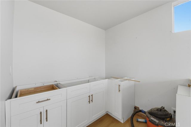 5814 Arlington, Los Angeles, CA 90043